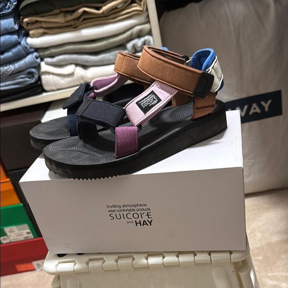 Suicoke sandals